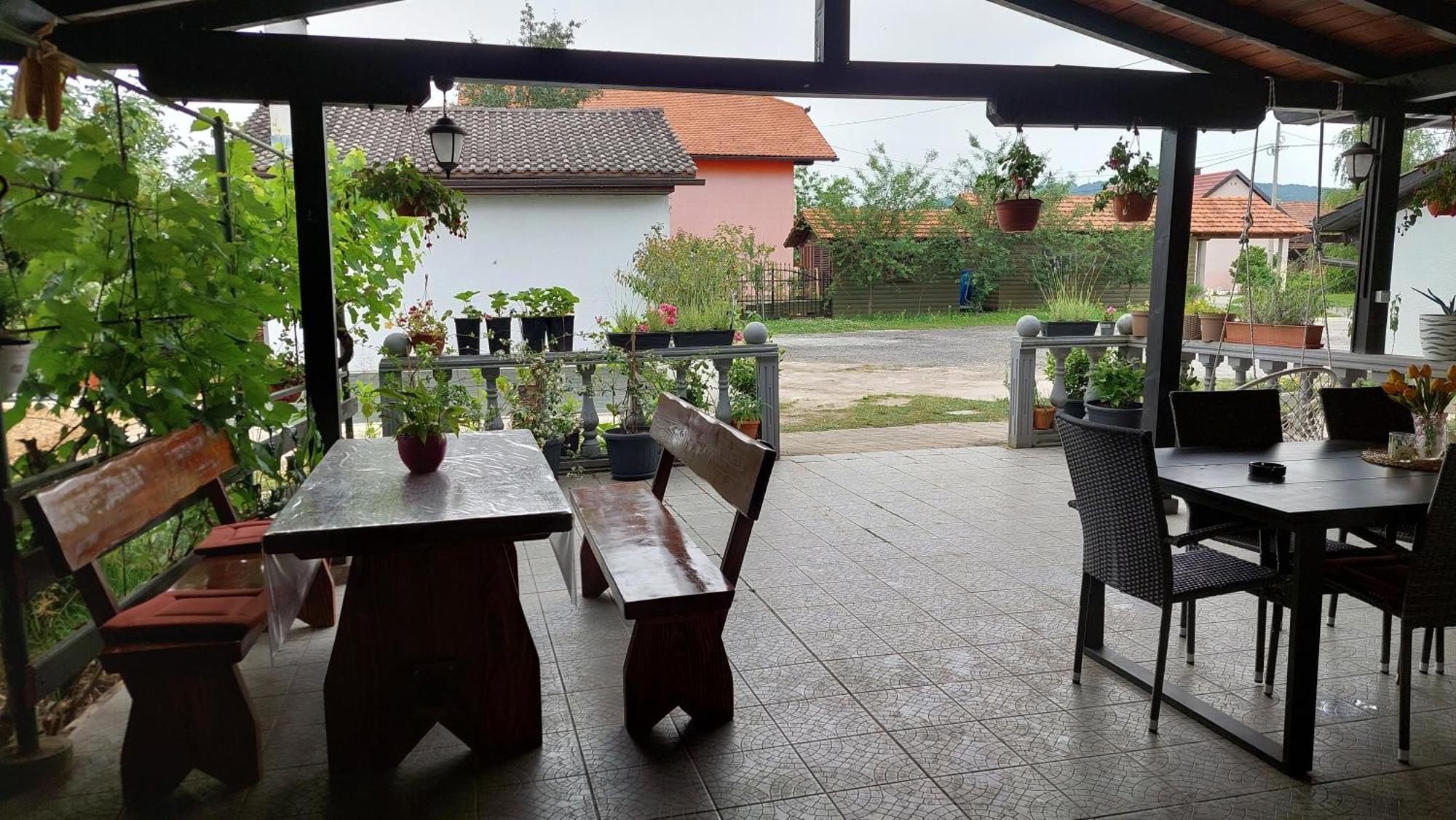Apartamento Kod Ane Belavici Exterior foto
